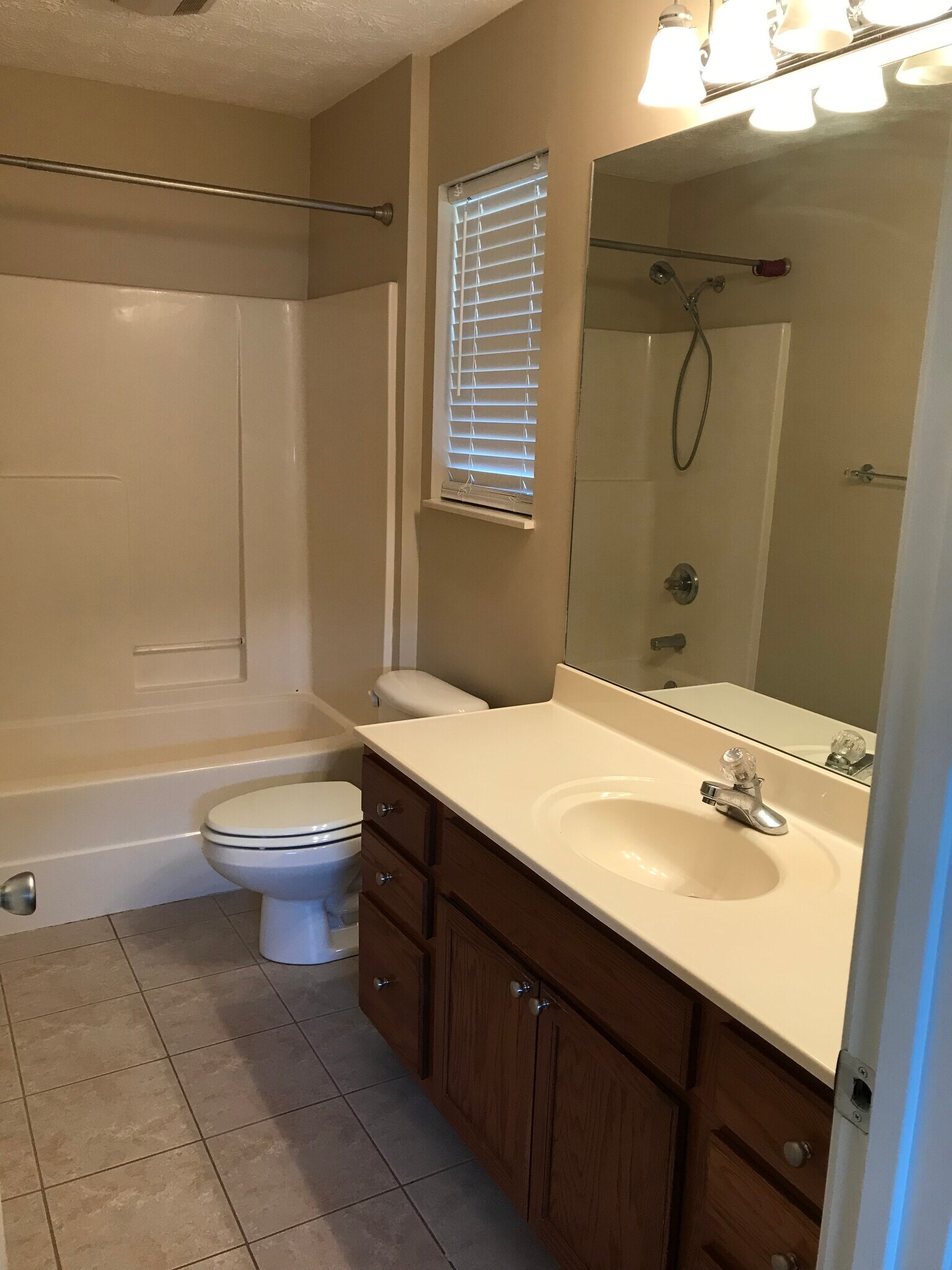 Master Bathroom - 8404 Lesley Marie Ln