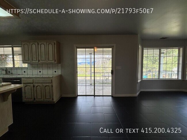 Building Photo - 26377 Pittman Hill Rd