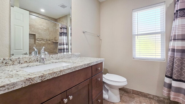 Building Photo - 11740 N 74th Dr