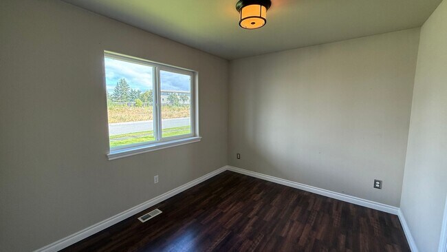 Building Photo - Beautiful Government Hill Home with Amazin...