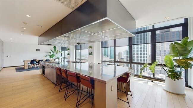 Building Photo - 10 Provost St