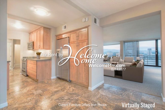 Building Photo - Furnished Park Tower Condo with views of t...