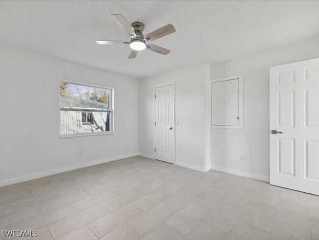 Building Photo - 16200 Dublin Cir