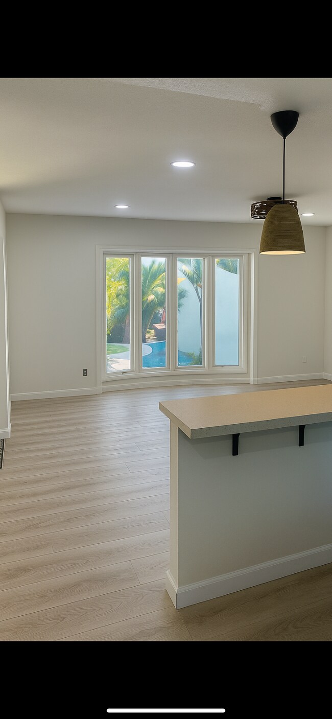 Building Photo - 2046 Shadow Grove Way