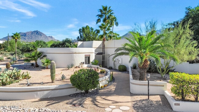 Primary Photo - 9447 E Calle De Valle Dr