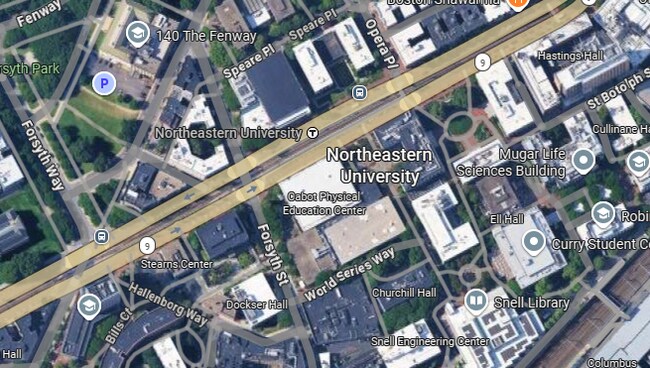 Building Photo - 212 Hemenway St