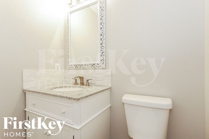 Building Photo - 1391 Bearsden Dr
