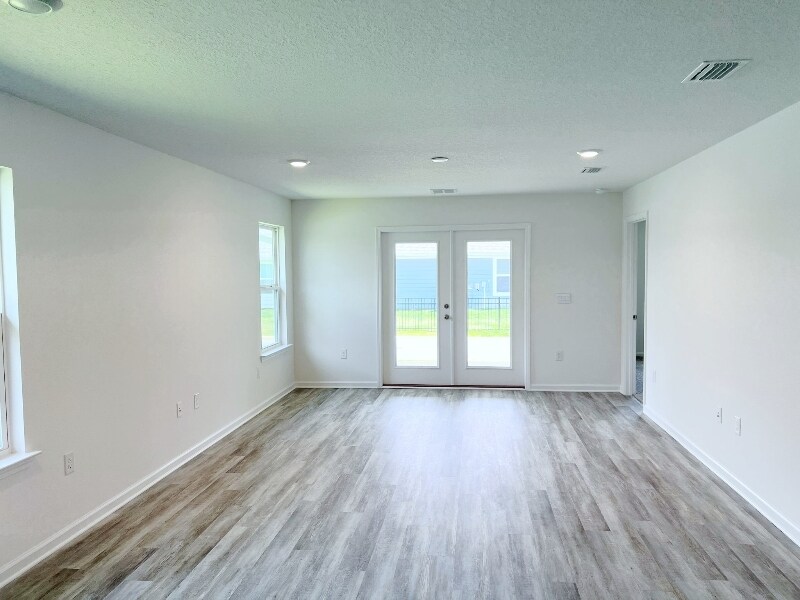 Building Photo - 138 Speckled Trout Ln N