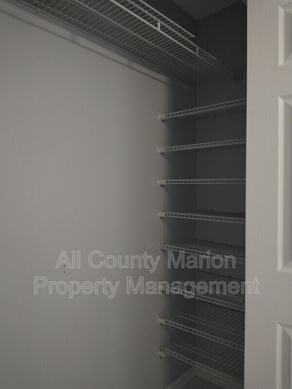 Building Photo - 475 NE 35th St