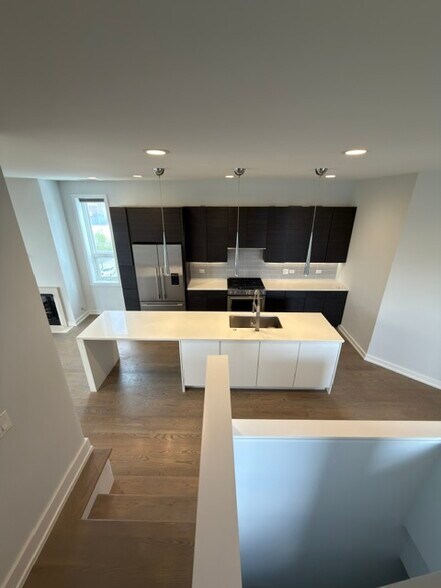 Building Photo - 2378 N Elston Ct