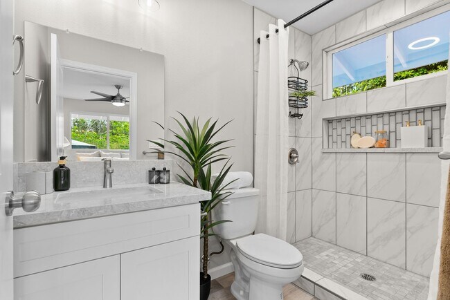 Building Photo - 16-2154 Coral Dr. Pahoa, HI 96778