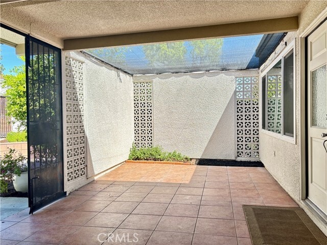 Building Photo - 502 Avenida Sevilla