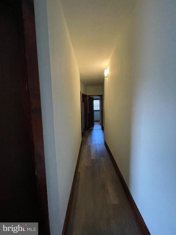 Building Photo - 37 E Gloucester Pike