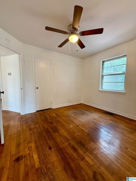 Building Photo - 7823 Rugby Ave