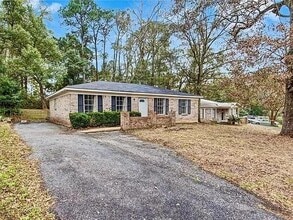 Building Photo - 2513 N Pinecliff Ct