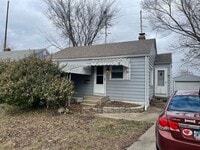 Building Photo - 17 Ruth Ct