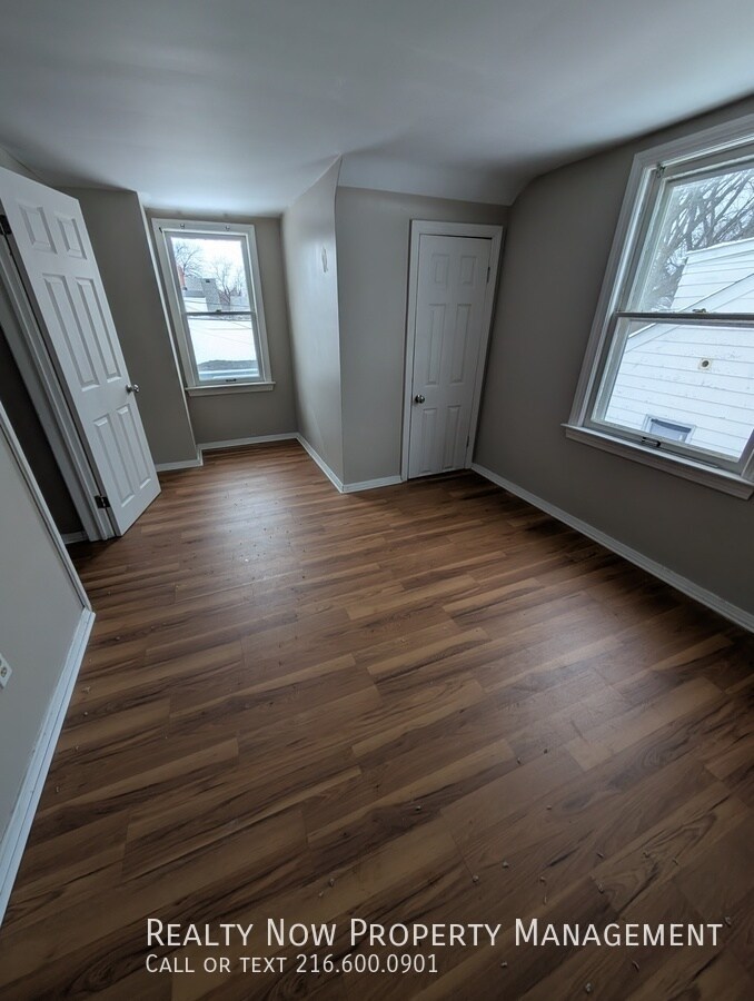 Building Photo - 21771 Morris Ave