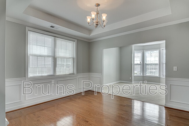 Building Photo - 4612 Dry Creek Ct