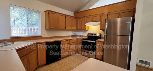 Building Photo - 8923 345th St Ct S