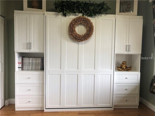 Building Photo - 7892 Sailboat Key Blvd S