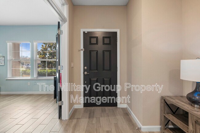 Building Photo - 383 St Vincent Dr