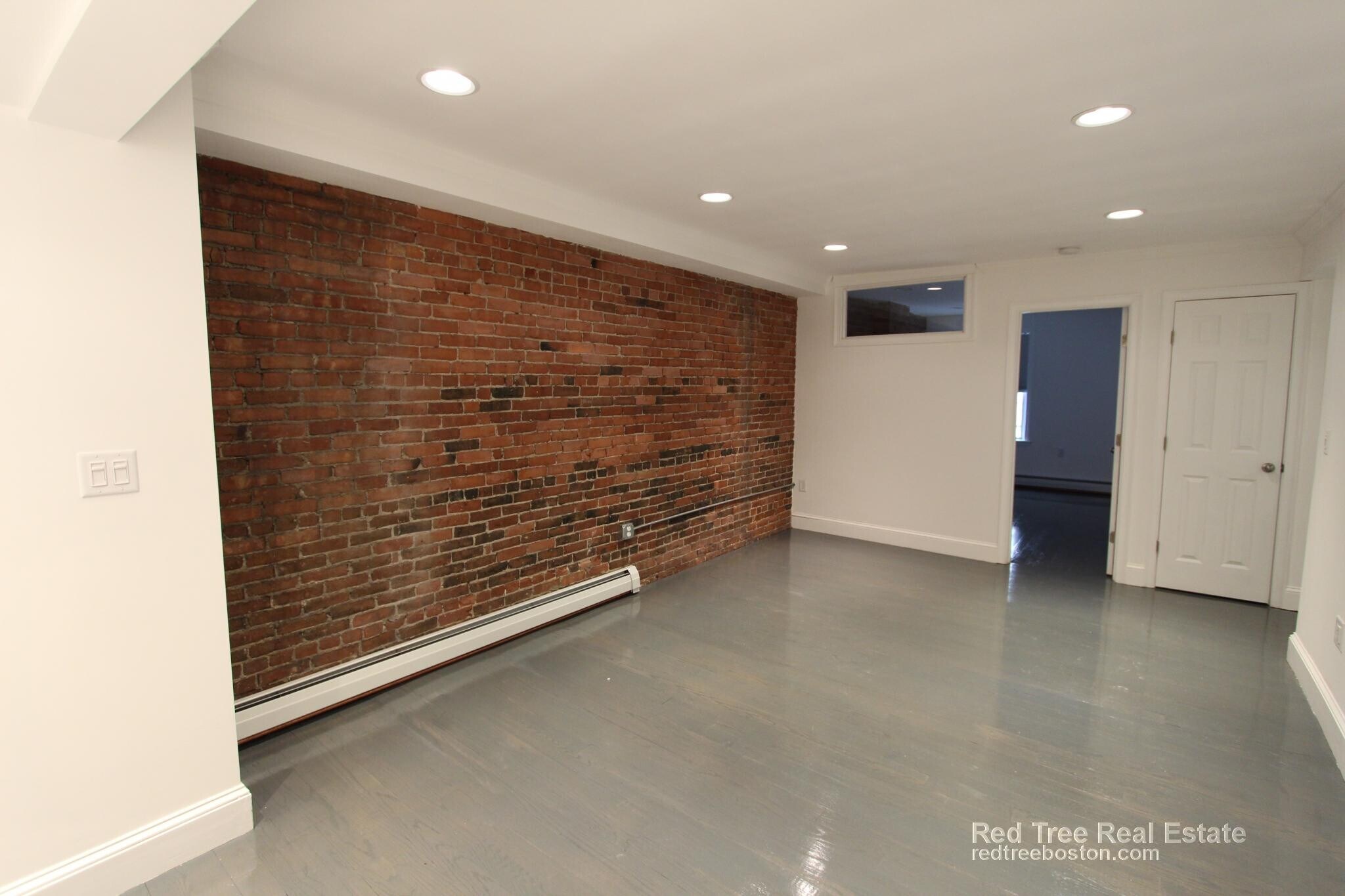 Building Photo - 127 St Botolph St