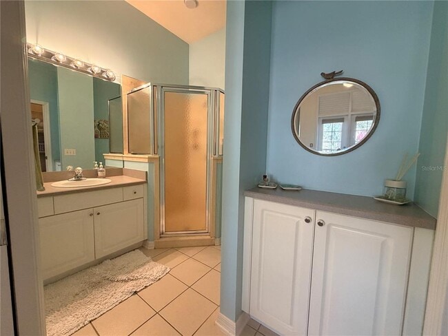 Building Photo - 5211 SW 91st Terrace