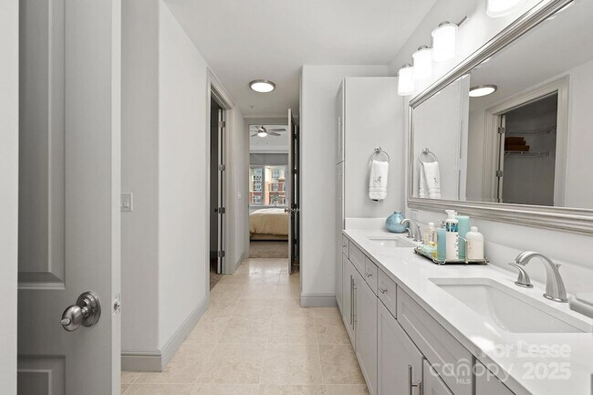 Building Photo - 125 W Tremont Ave