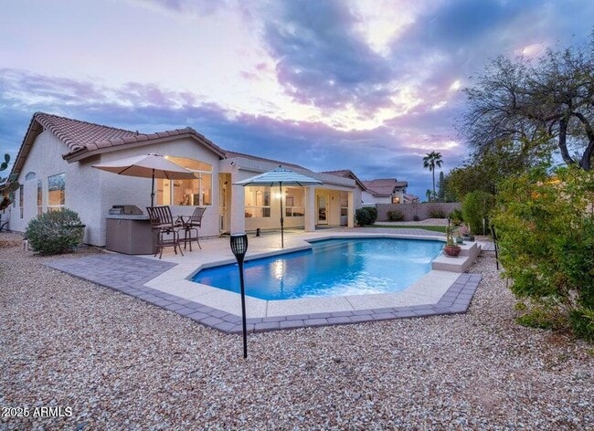 Building Photo - 6546 W Tonopah Dr