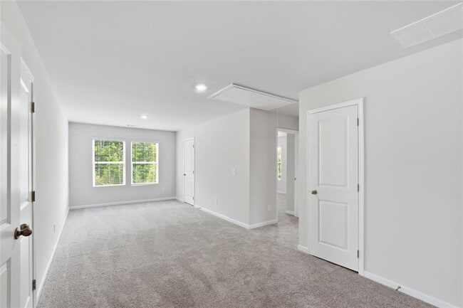 Building Photo - 54 Umber Ln