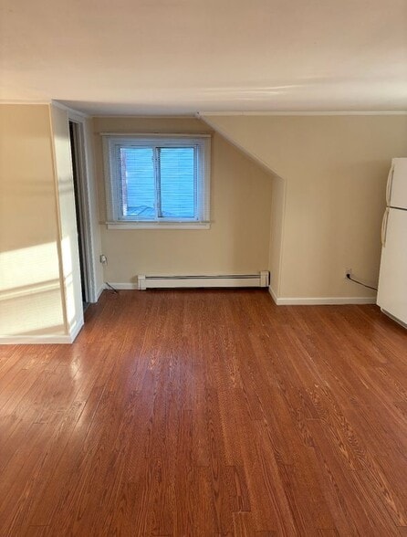 Building Photo - 68 Winges Ave