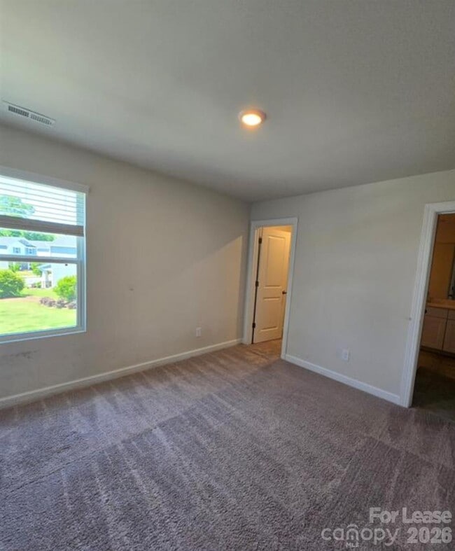 Building Photo - 433 Cranford Dr