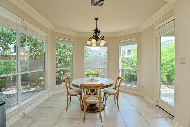 Building Photo - 14206 Jade Cove Dr