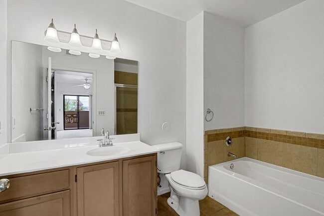 Building Photo - Morningstar Casitas Condo #308