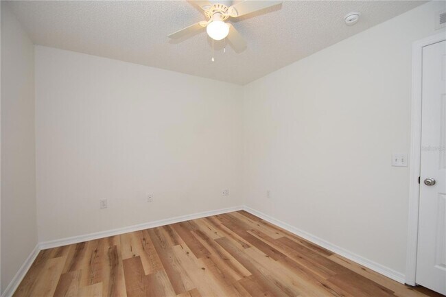 Building Photo - 14 Ryley Ln