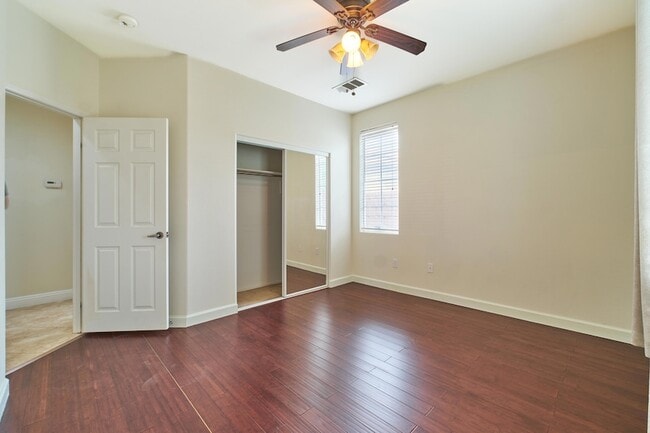 Building Photo - 82950 Vincent Dr