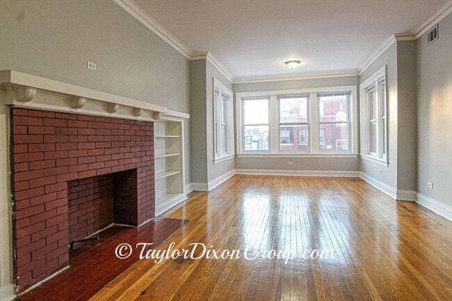 Building Photo - 6611 S Greenwood Ave