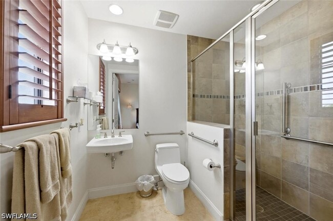 Building Photo - 2538 Marquesa Royale Ln