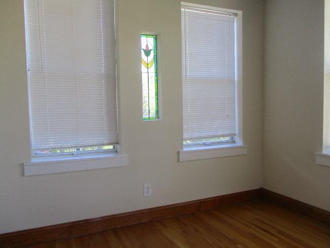 Building Photo - 1079 Terrace Dr