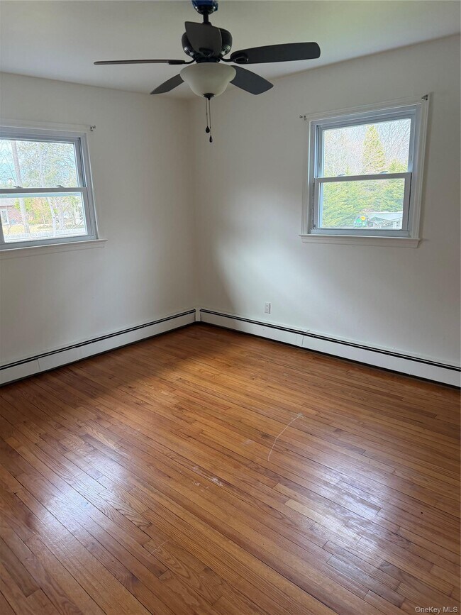 Building Photo - 21 Chateau Dr