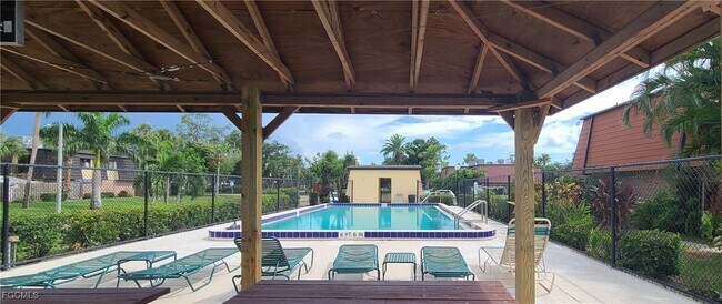 Building Photo - 12348 Woodrose Ct