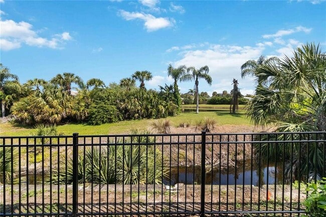 Building Photo - 7242 Hamilton Rd