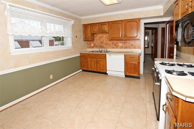 Building Photo - 10501 St Michael Ln
