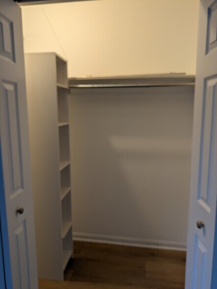 Building Photo - 114 Neyland Ct