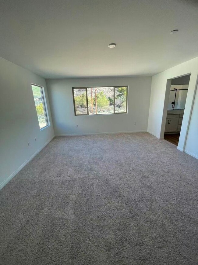 Building Photo - 21672 Thomas Ct