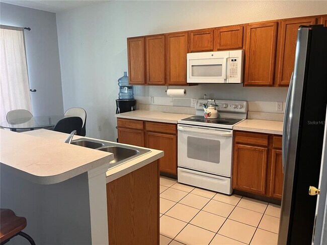 Building Photo - 217 Sand Ridge Dr