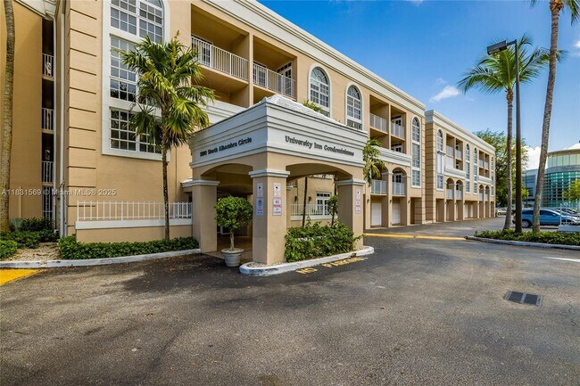 Building Photo - 1280 S Alhambra Cir