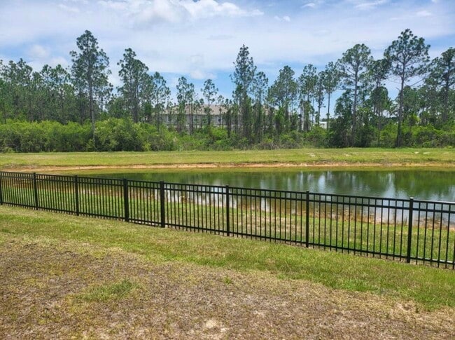 Building Photo - 59 Piper Cv