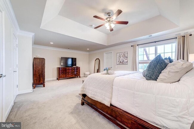 Building Photo - 20637 Erskine Terrace