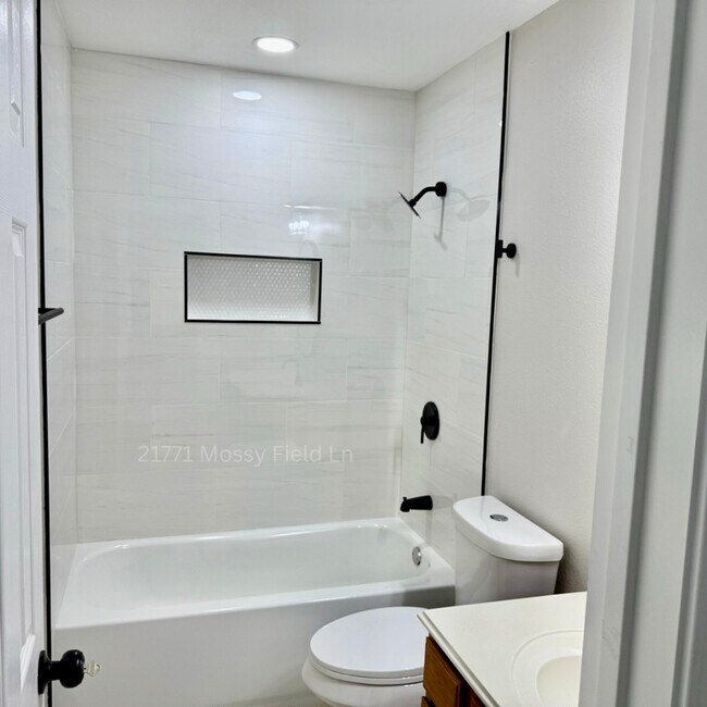 Building Photo - 21771 Mossy Field Ln